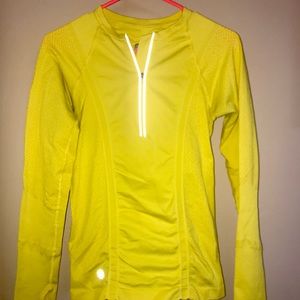 Yellow active long sleeve